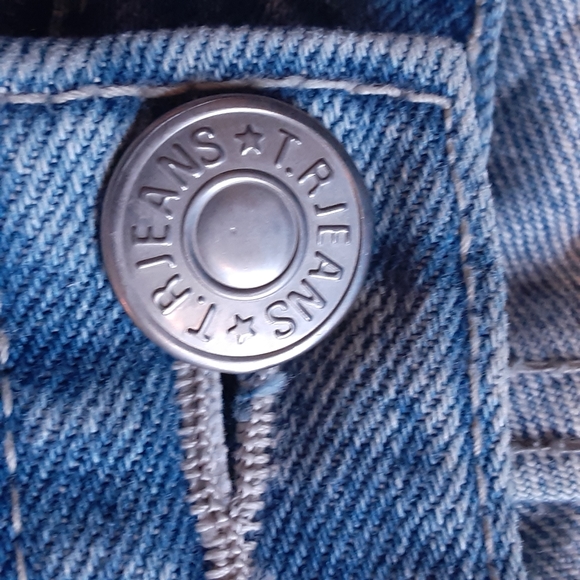 Lady TR RENOVATION Size Large Distressed Super Sexy Girl Capris - Picture 4 of 13